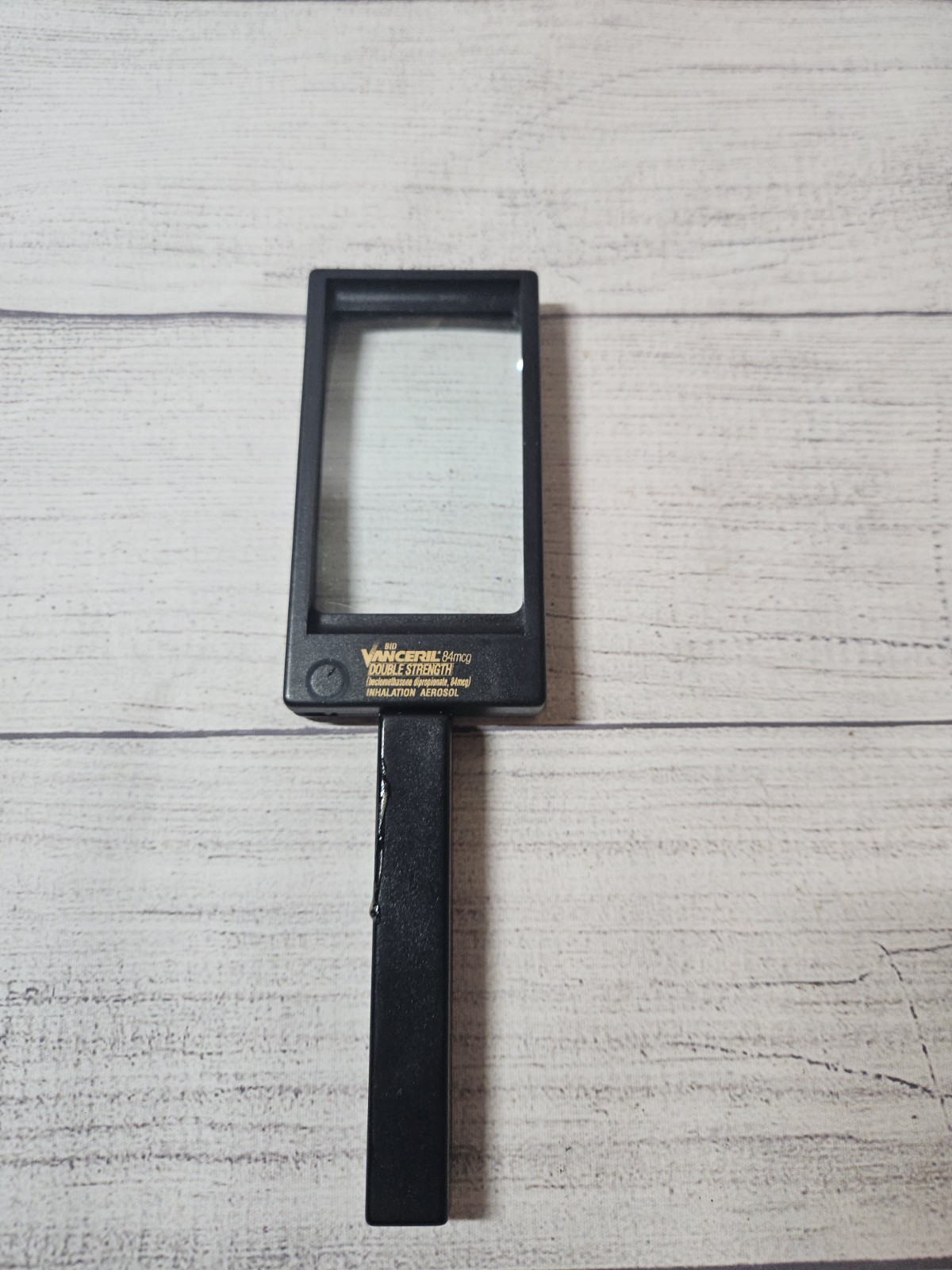 Vintage VANCERIL Promotional Magnifying Glass – Collapsible – BID Vanceril RARE!