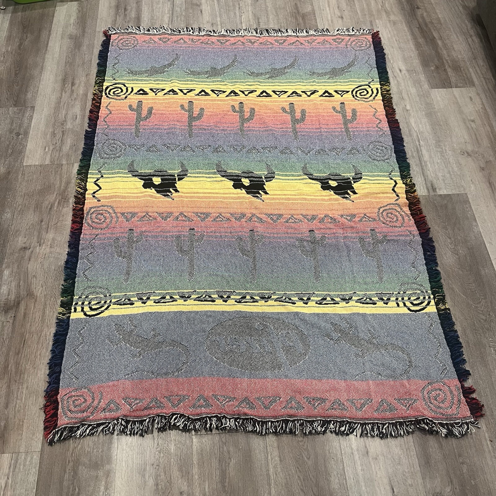RARE PFIZER BLANKET WESTERN THROW Cactus Tribal 48 x 69″ Pharmaceutical Collect