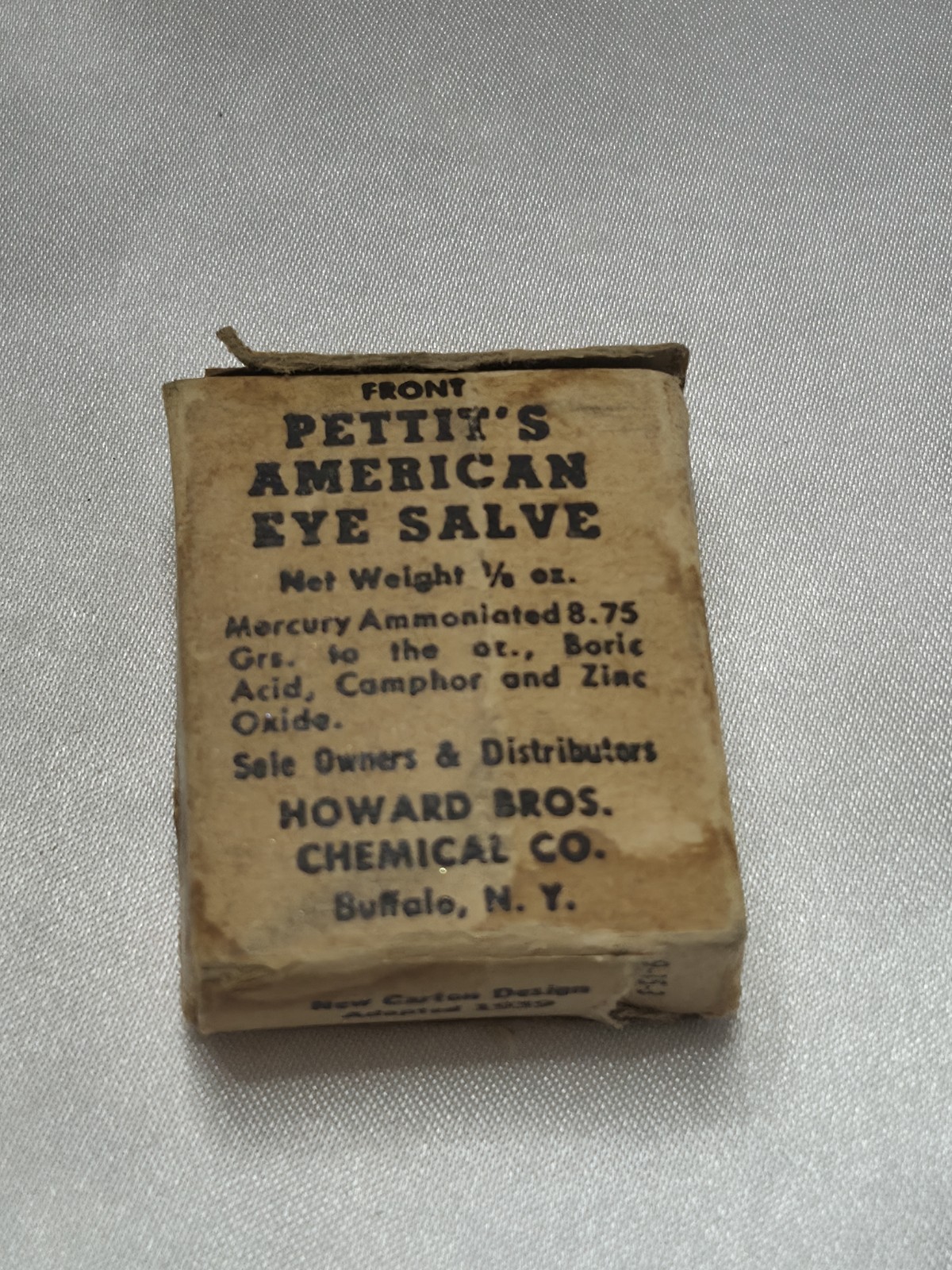 Vintage Dr. Pettit’s American Eye Salve w/ Original Box & Inserts 1946