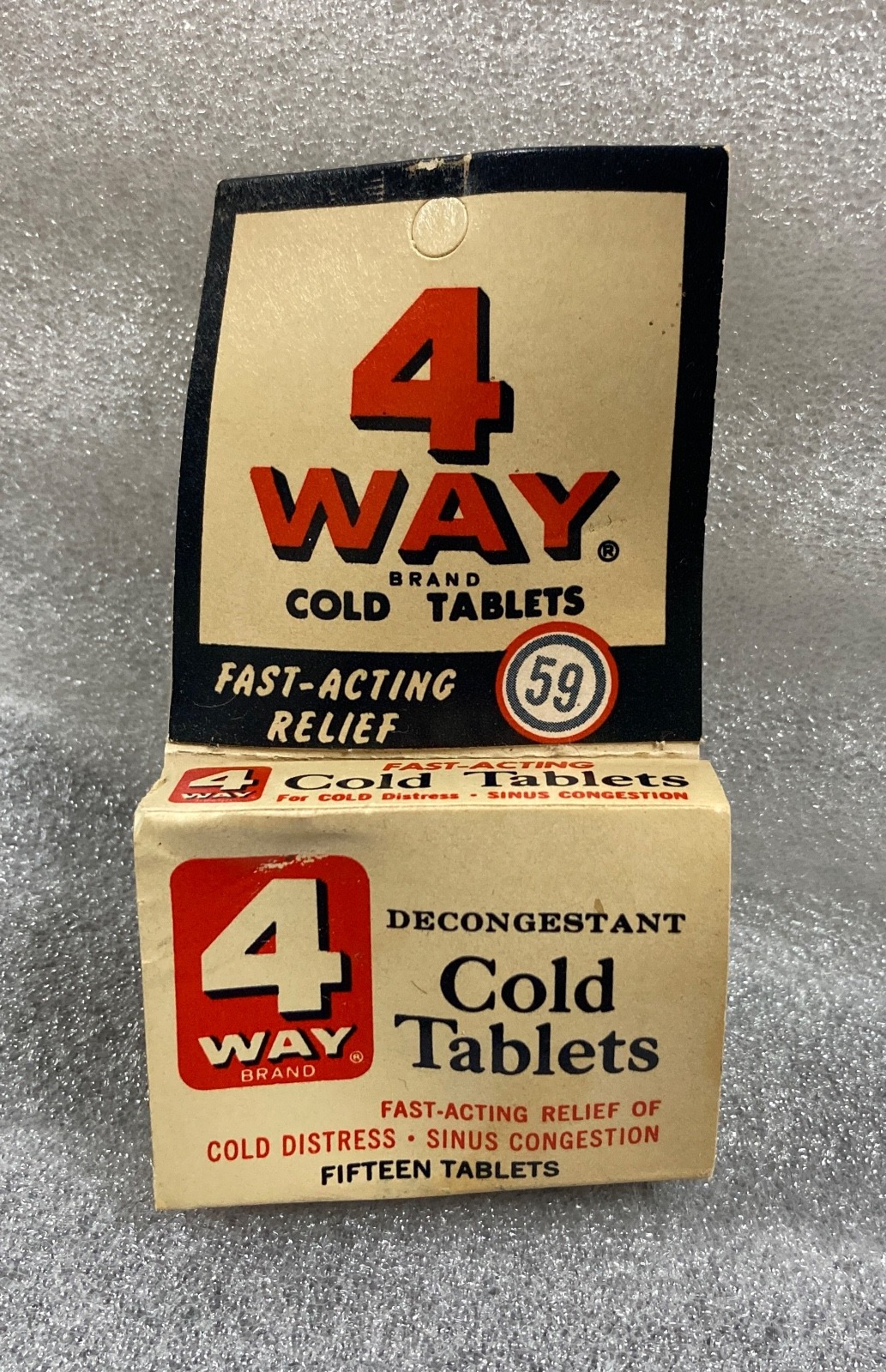 Vintage 1960s 1970s 4-Way Decongestant Cold Tablets Box Bristol Myers – Unused
