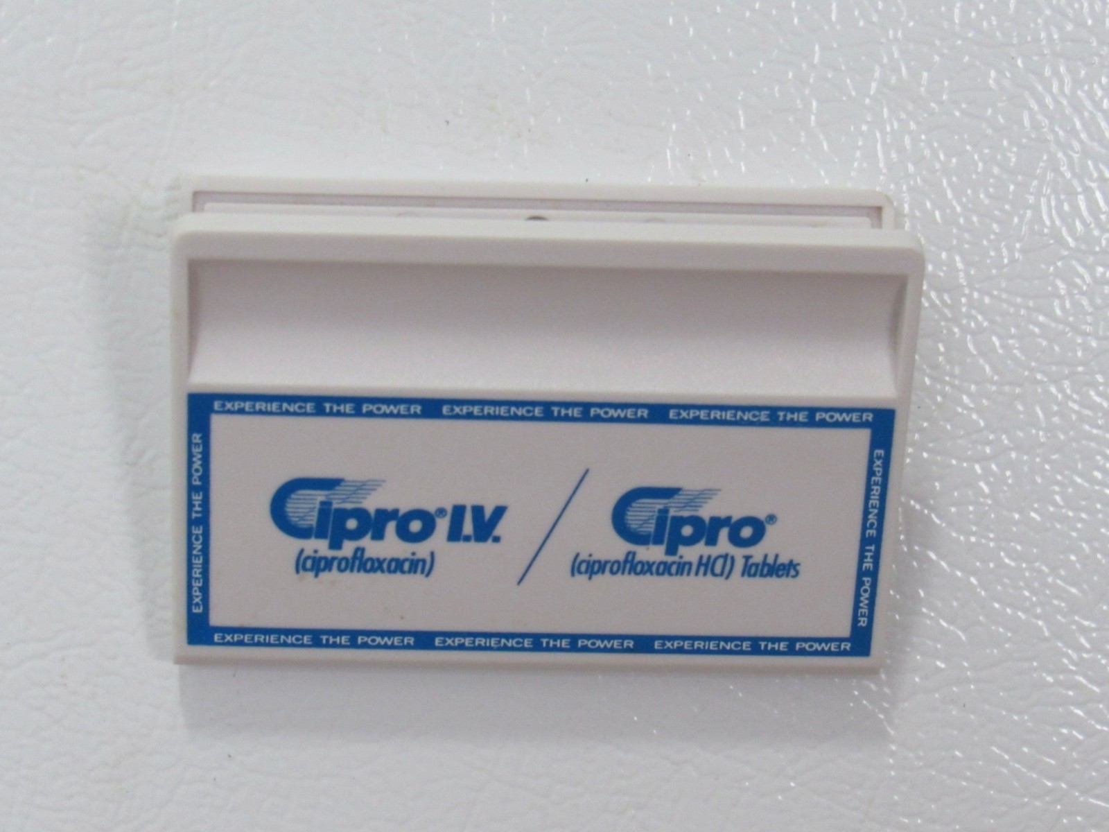 Cipro Lot PENS & Magnet Clip Drug Rep Pharmaceutical Promo Advertising Dry Ink