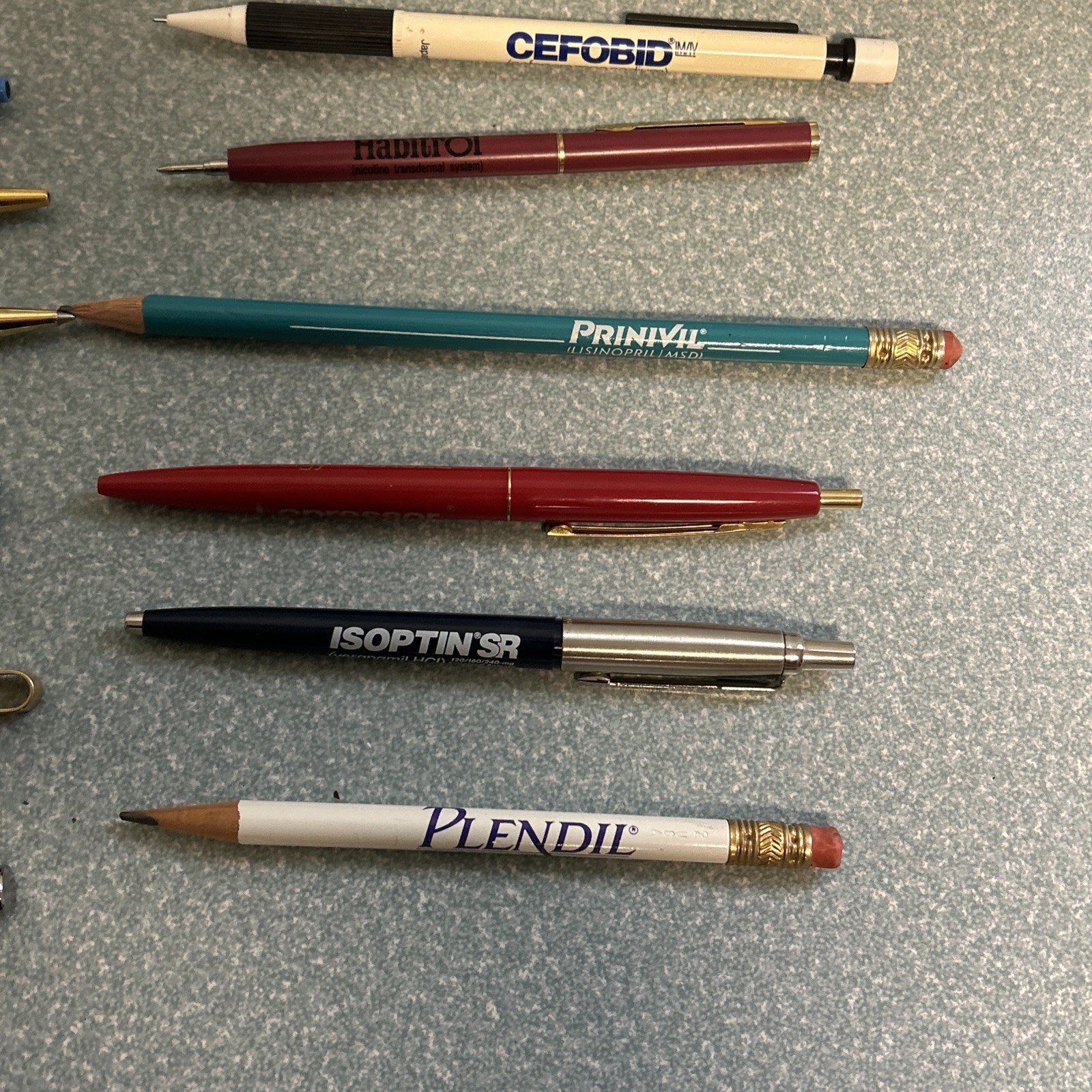 32 Vintage Pharma Rep Promo Pens Pencils Zoloft, Dilantin, Viagra, Claritin, …