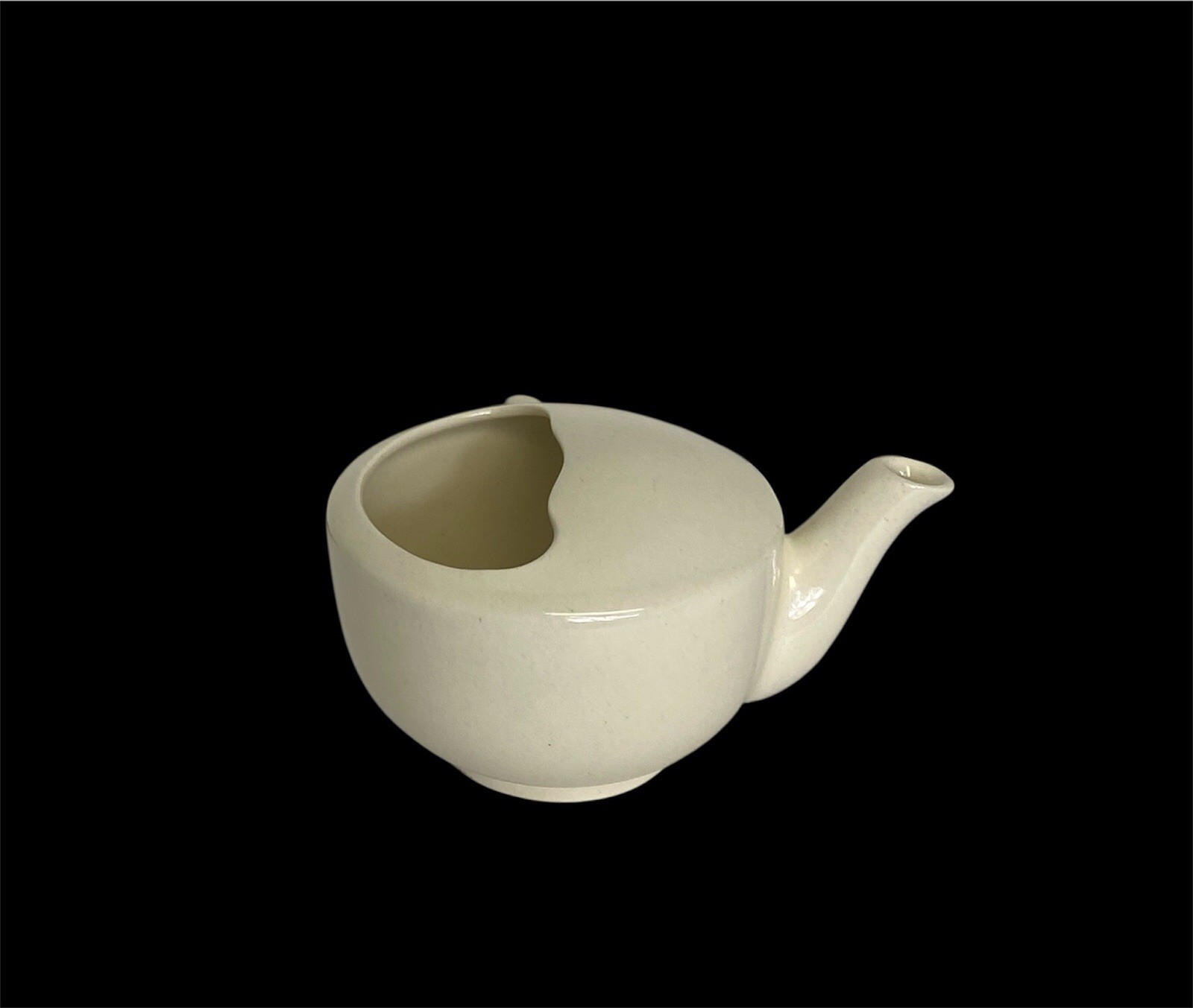 Empire Ware England Ivory Scalloped Invalid Feeder Apothecary Pharmacy Rx