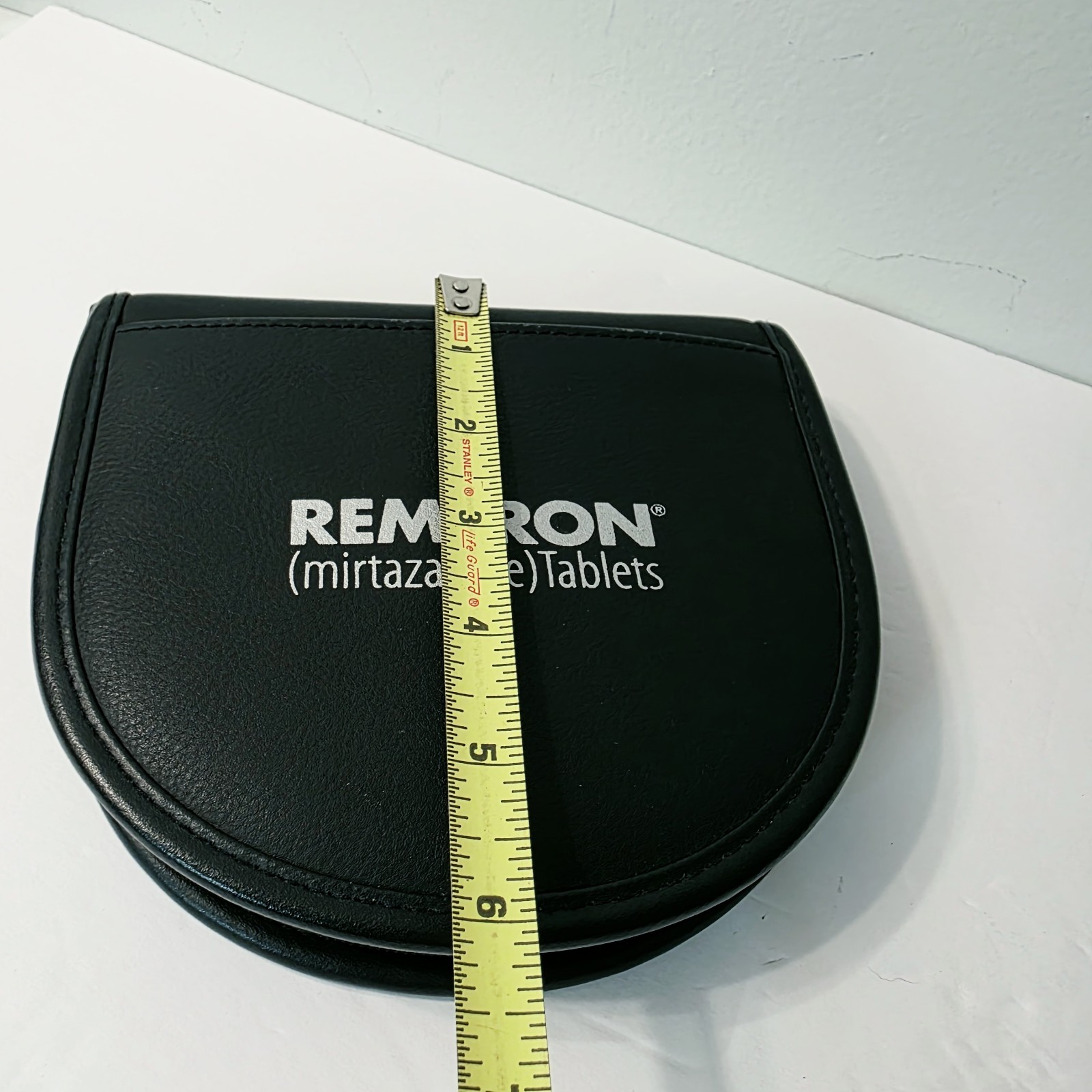 REMERON Pharmaceutical Rep Black CD Music Zip Around Holder Storage Case