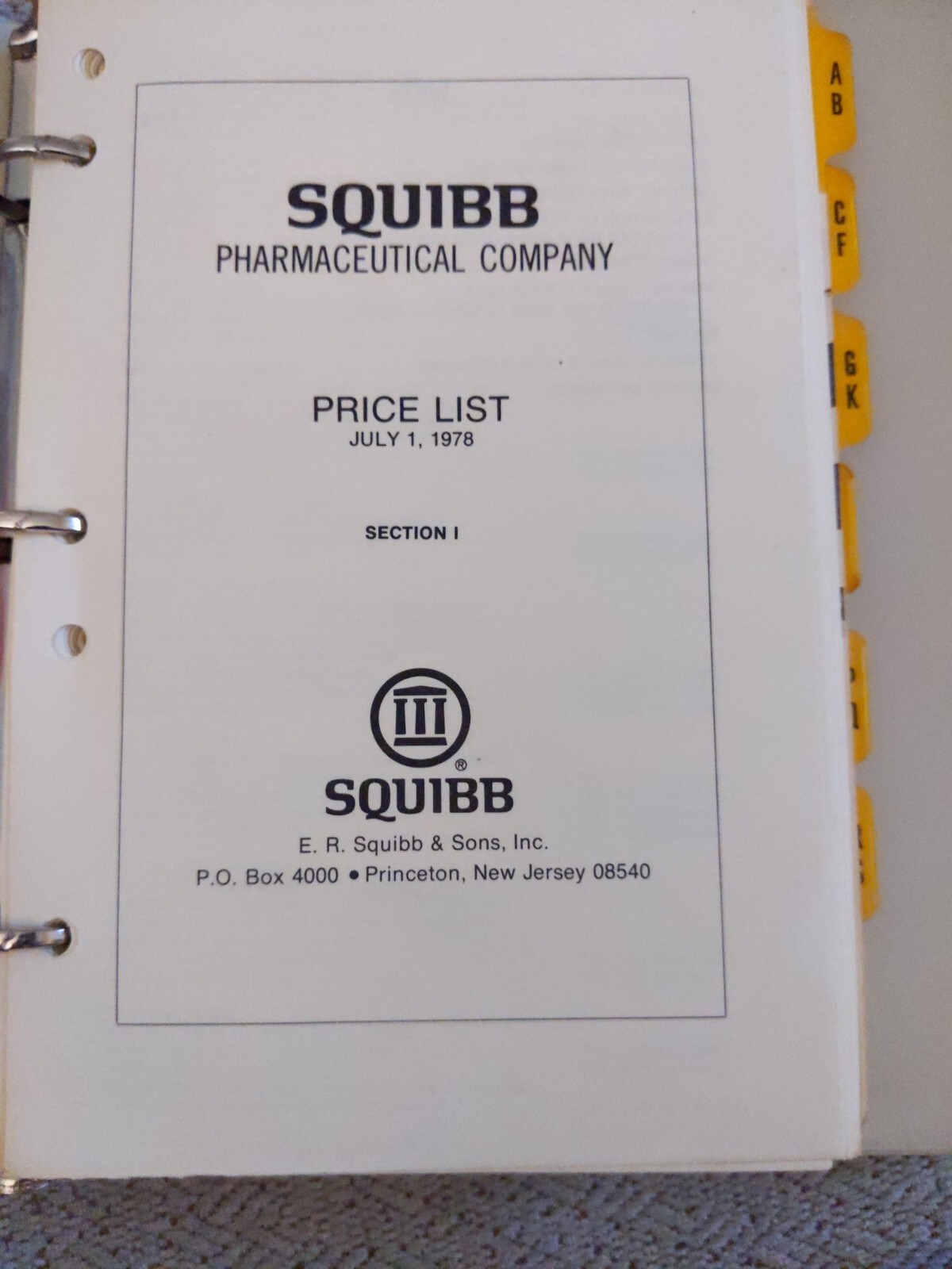 Squibb pharm catalog price list 1978 and 321 page Product Descriptions 1978