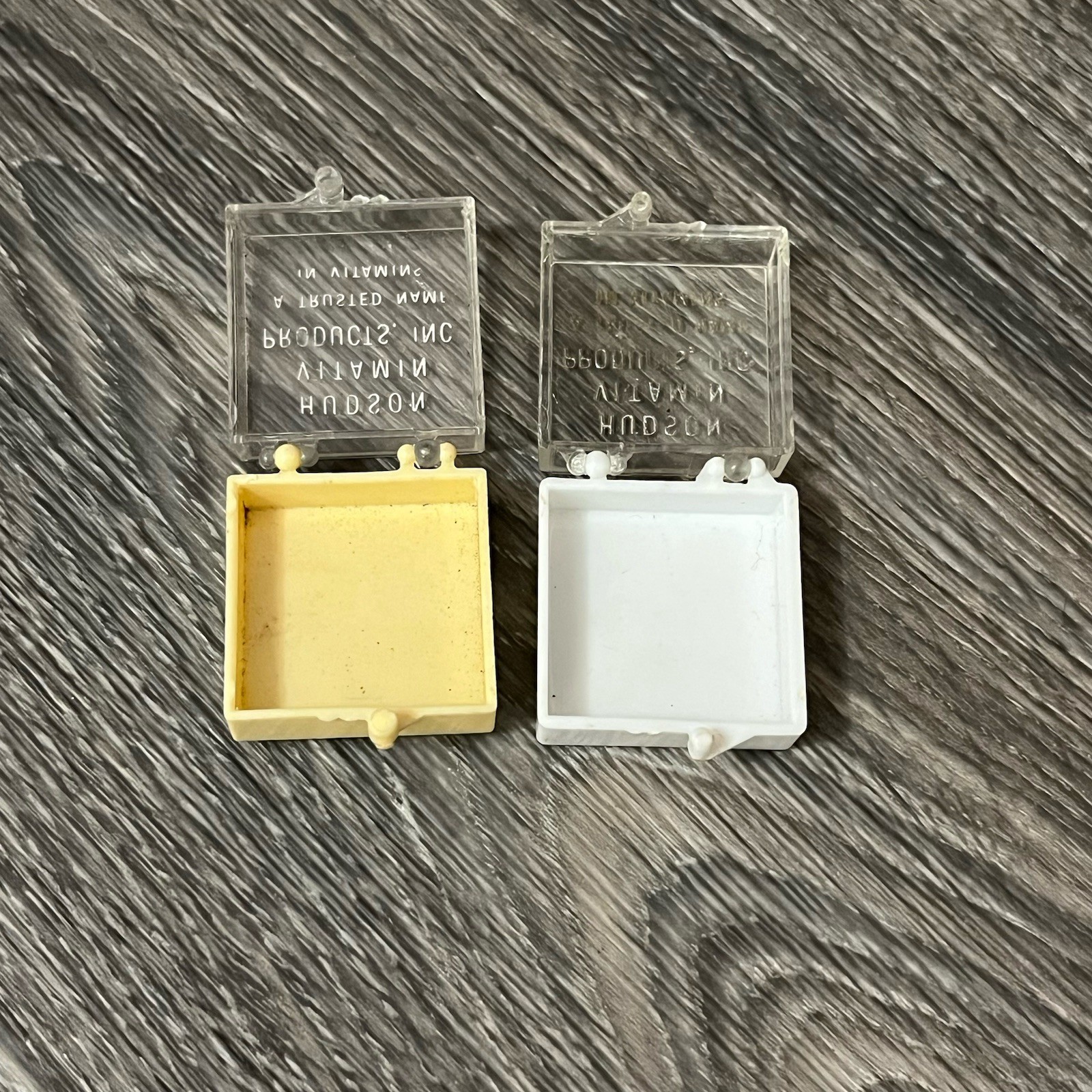 Vintage Hudson Vitamin Products Empty Plastic Pill Box Lot Of 2 Drug Advertising