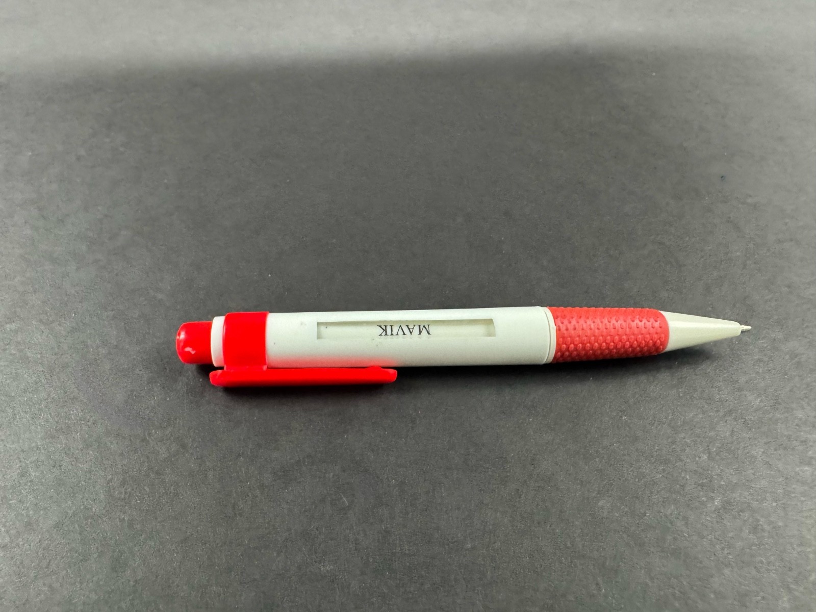 Tarka Mavik Pharma Promo Click Pen Rotating Barrel Changing Logo Advertising