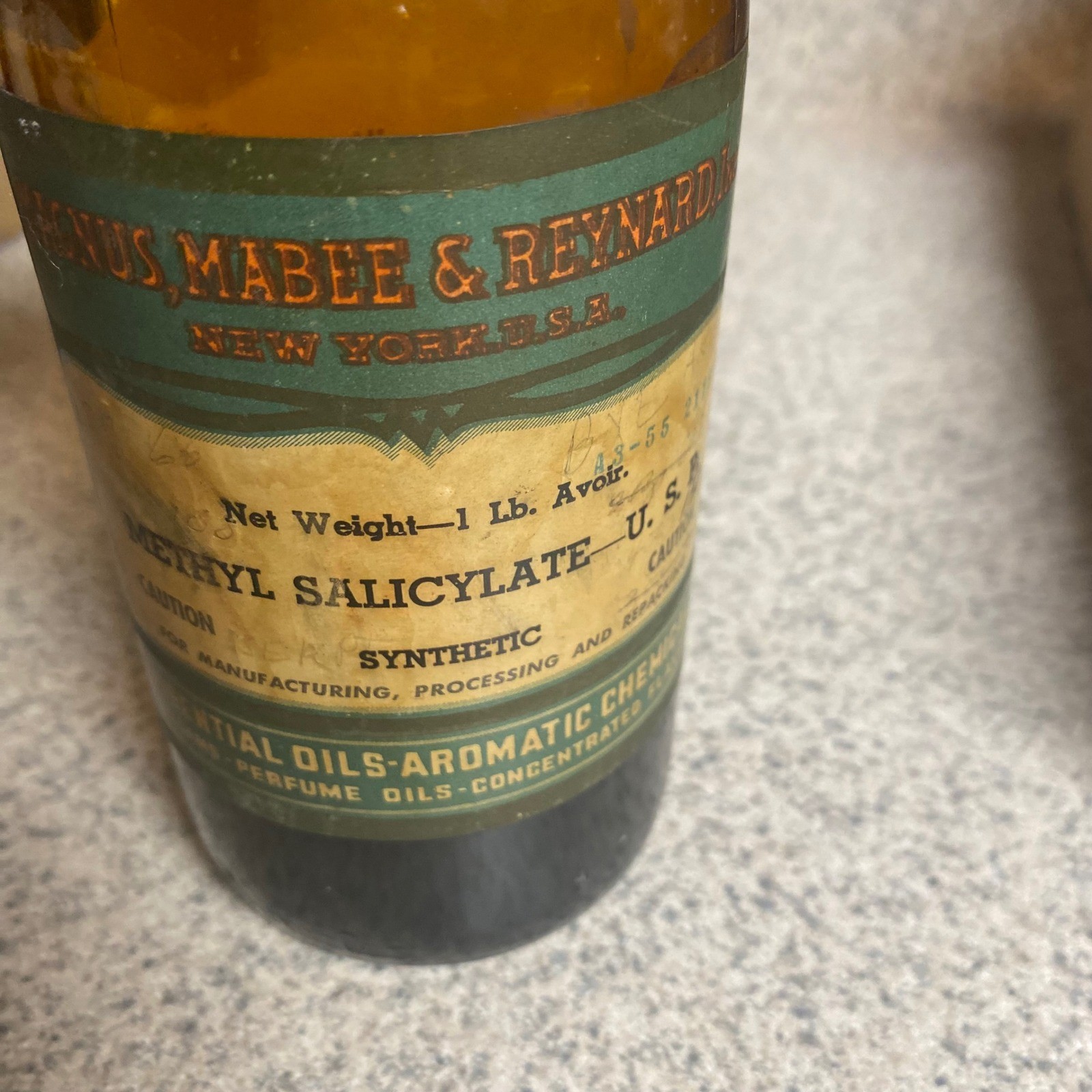 1940s Magnus Mabee & Reynard Methyl Salicylate Medicine Bottle Amber Glass