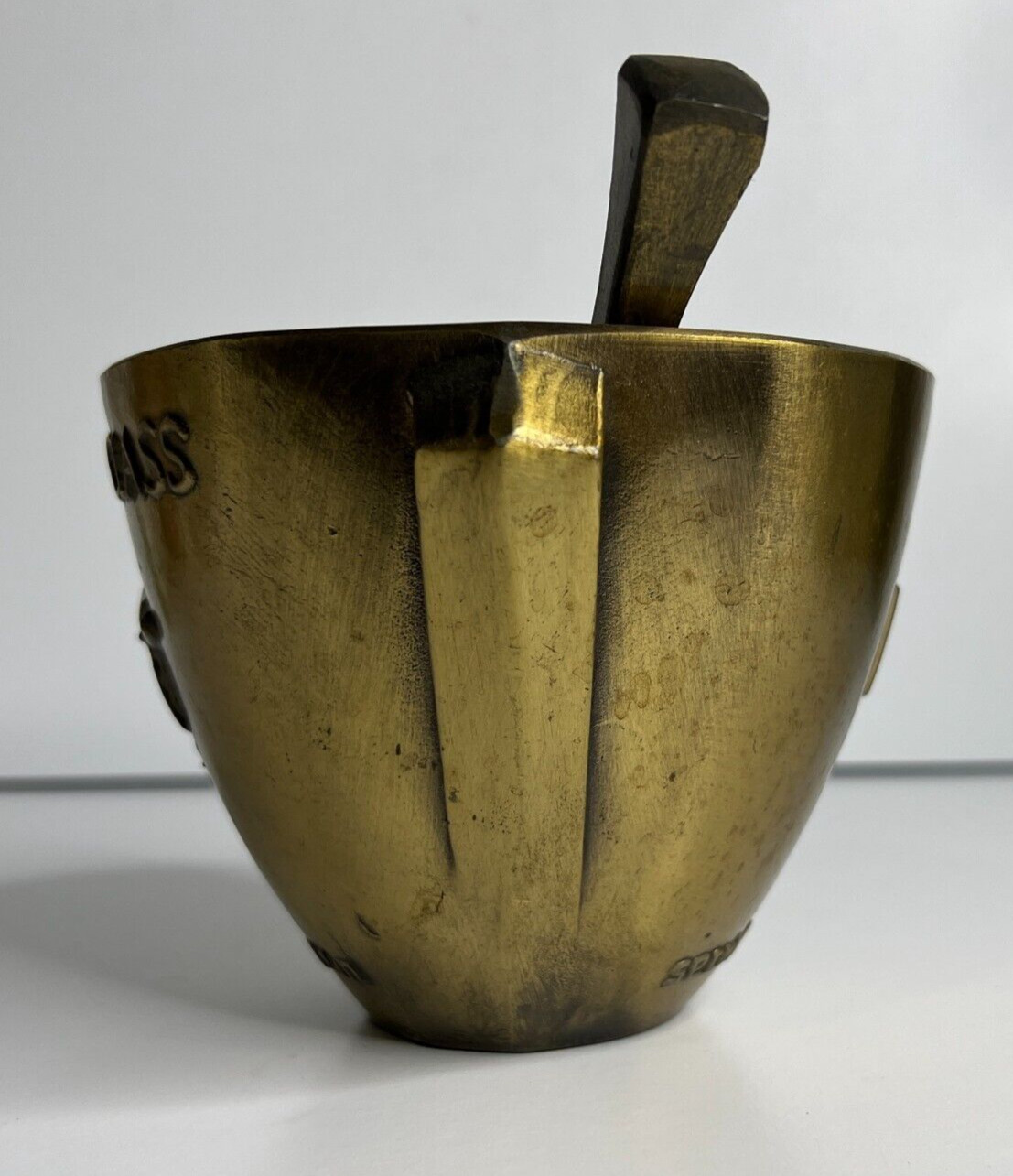 Rx Pharmacy Class 1972 Secundum Artem Brass Mortar and Pestle Schering HEAVY
