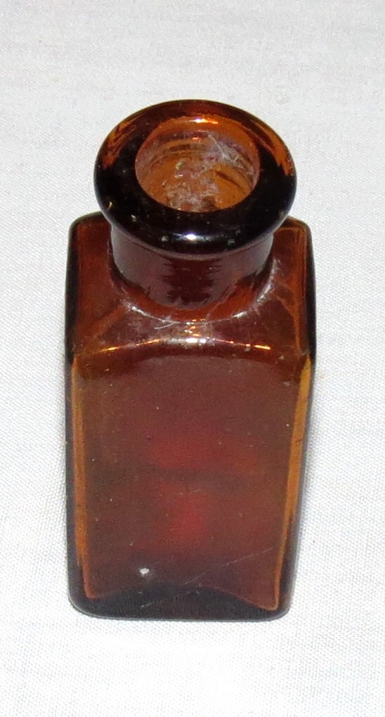 Medical Jar: Rectangular: Dark Amber: Air Bubbles: Vintage: 3.1/8 inches tall