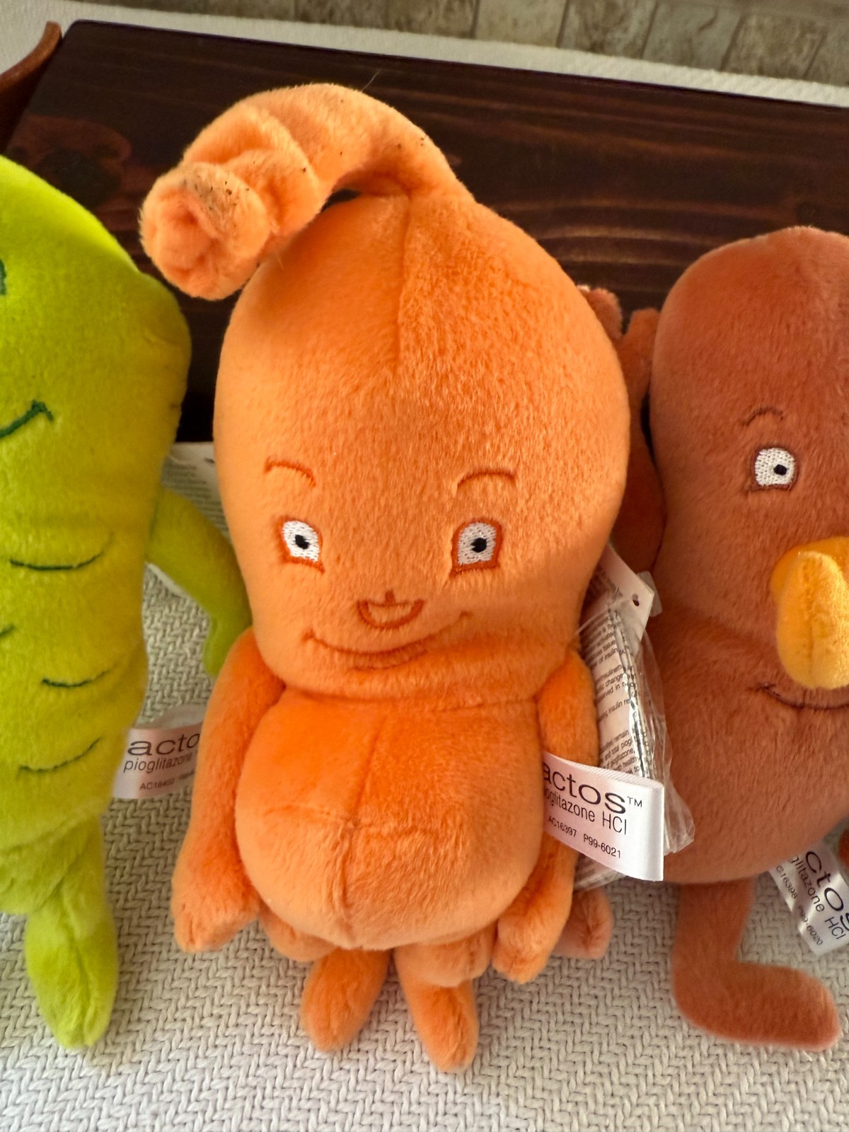 Actos Pharmaceutical Drugs Plush Advertising Drug Representative Set of 4 tags