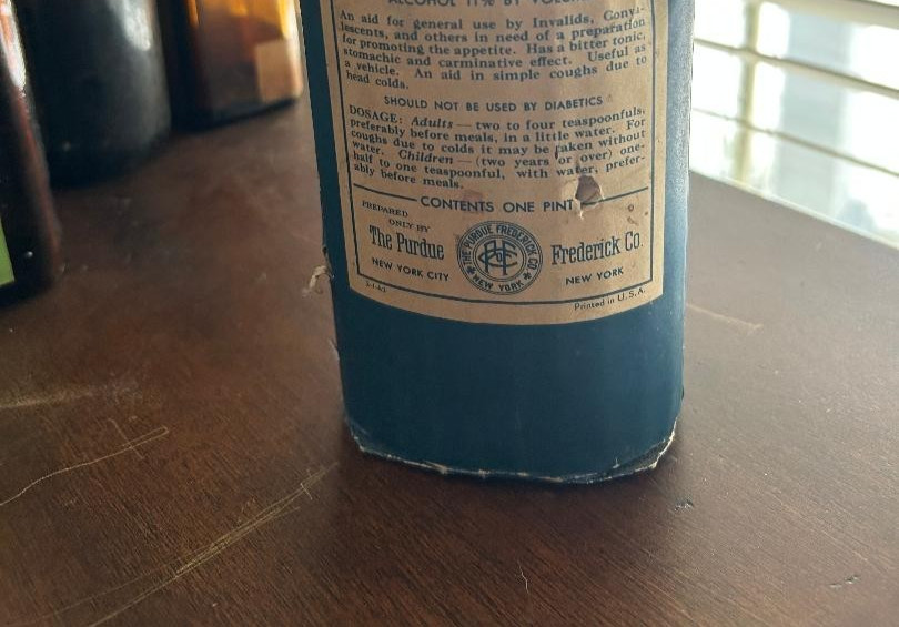 MM – 1950’s Purdue Frederick Co New York City Gray’s Compound Medicine bottle