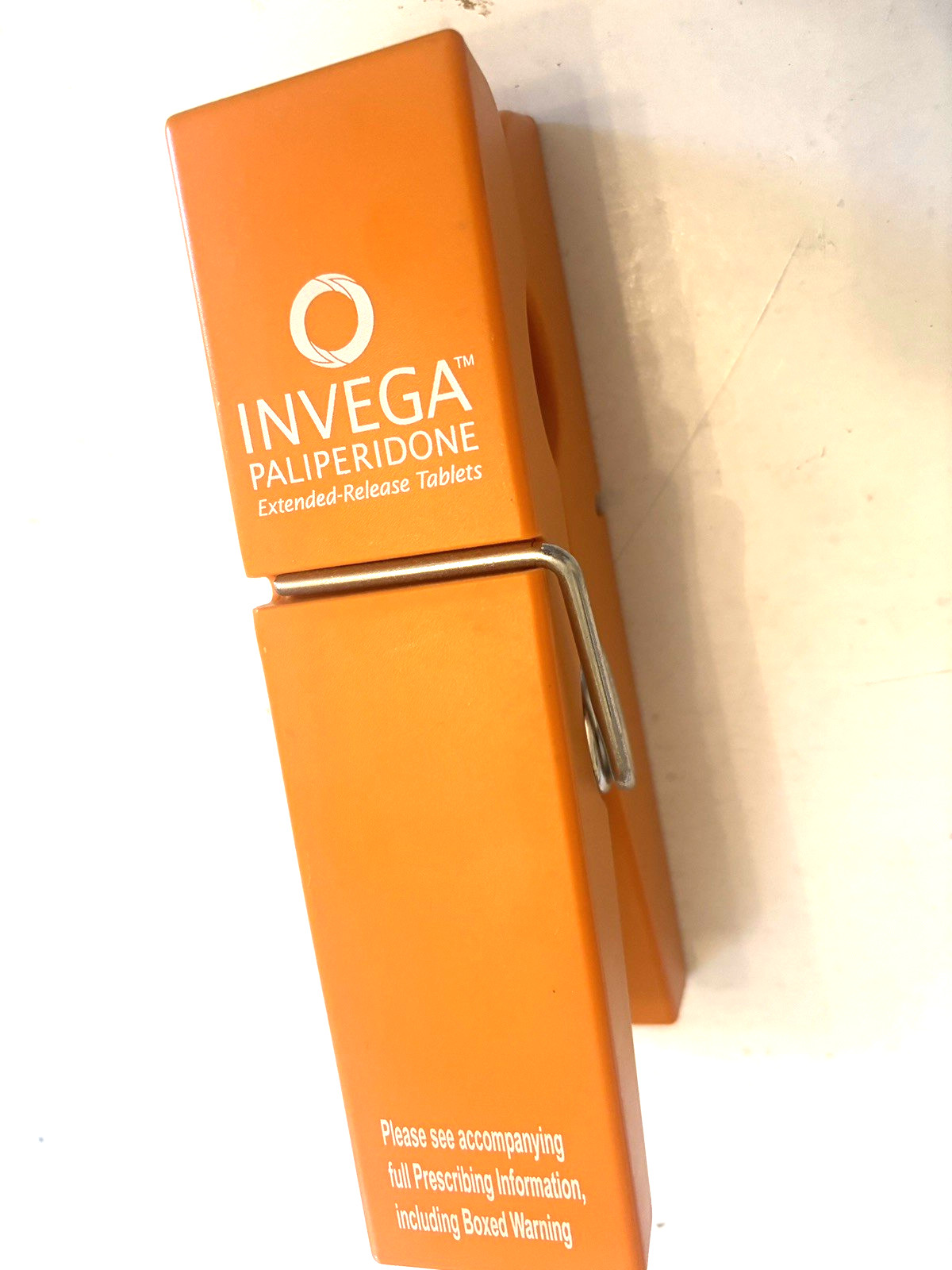 HUGE CLIP INVEGA PALIPERIDONE PHARMACEUTICAL AD – PAPER WEIGHT – PROMO ITEM