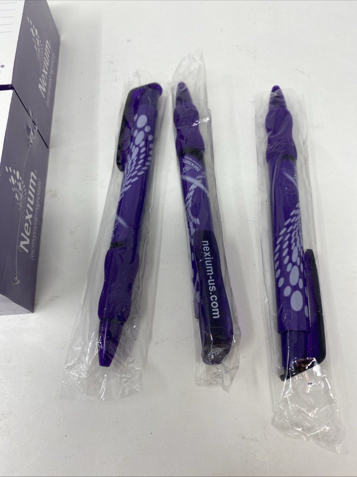 NEXIUM Drug Rep Pharmaceutical Collectible Pens x 3 + 3 Notebooks RARE