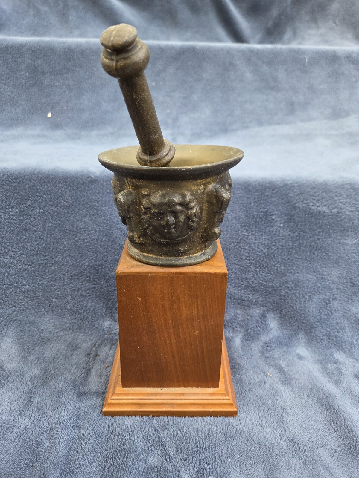 Vtg 1957, Robertsons Rexall Drugs Outstanding Achievement Award Trophy