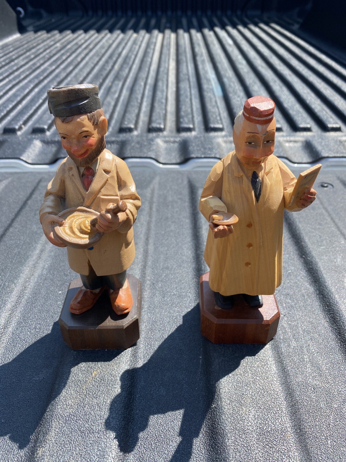 RARE Vintage Anri Italy Hand Carved Wood Pharmacist Figurines w Labels