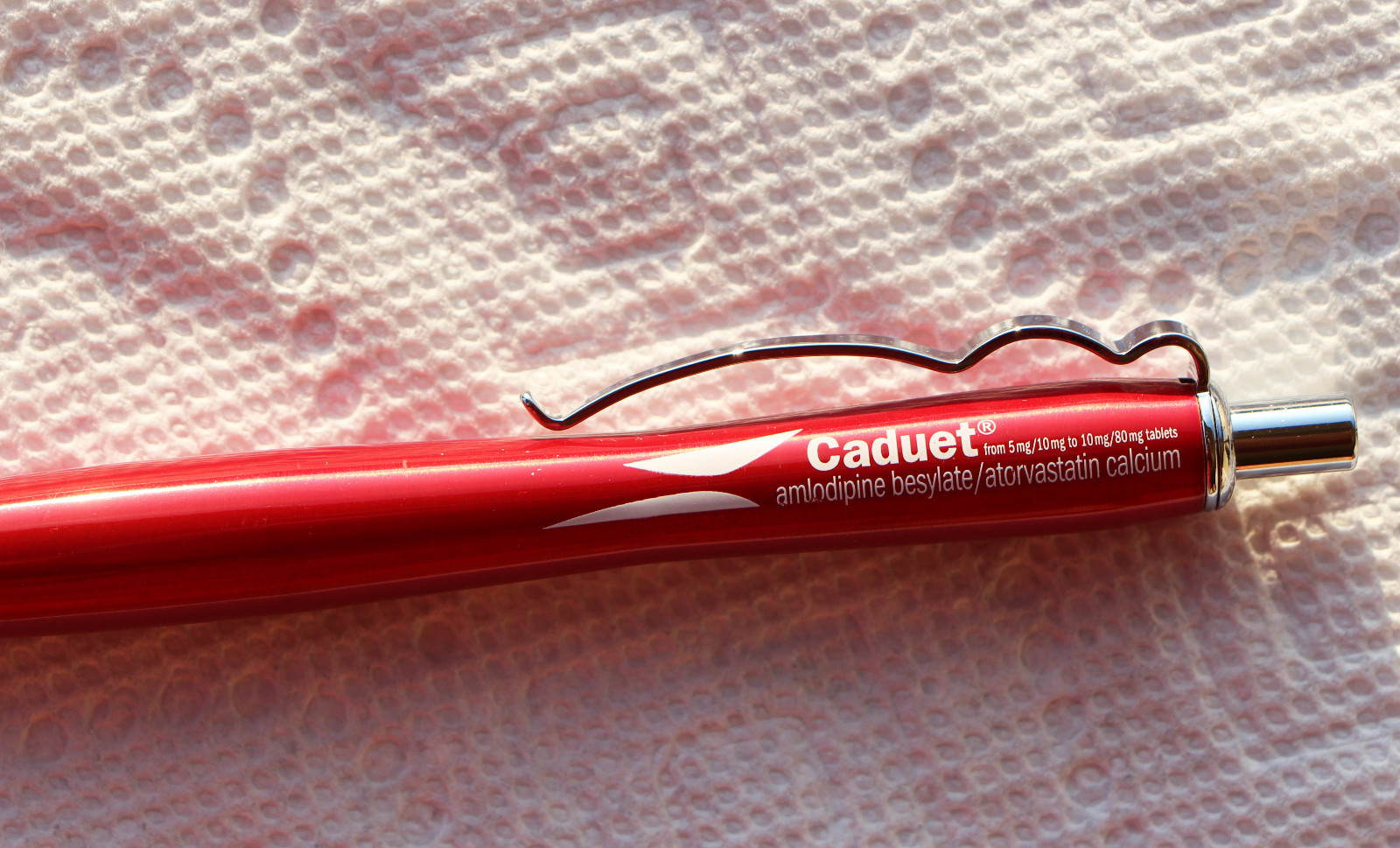 Drug Rep Pens Caduet Heavy Metal Crimson Red w/ Fancy Clip Absolute Beauty