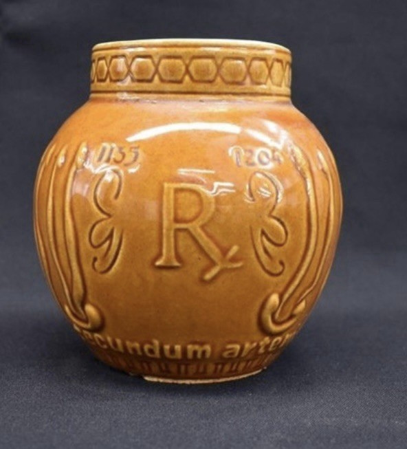 Vtg Ceramic Mortar Jar And pestal McCoy Schering An 1960’s Maimonides