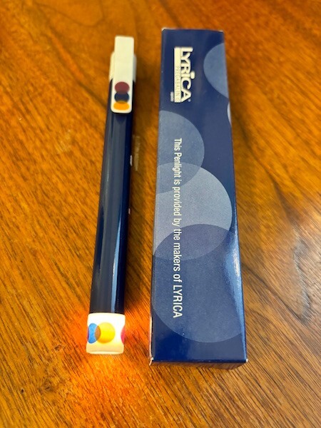 VERY RARE VINTAGE “LYRICA” PFIZER PROMOTIONAL DRUG PENLIGHT WORKS NEED BATTERIES