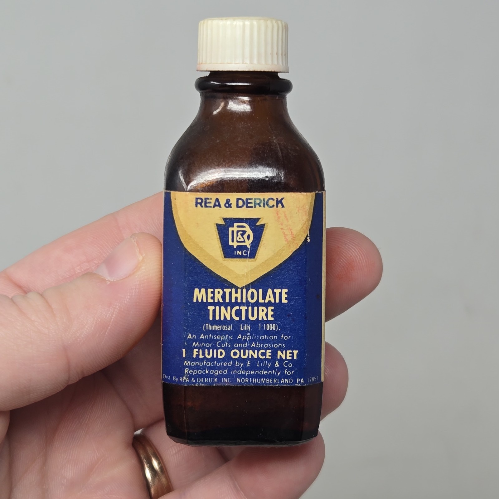 Vtg Tincture Of Merthiolate Apothecary Pharmacy Bottle Rea & Derick