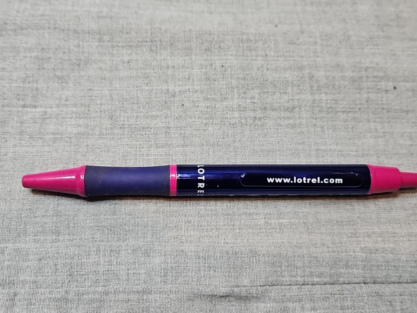 Lotrel Promo Drug Rep Pharmaceutical Click Pen, Blue/Pink