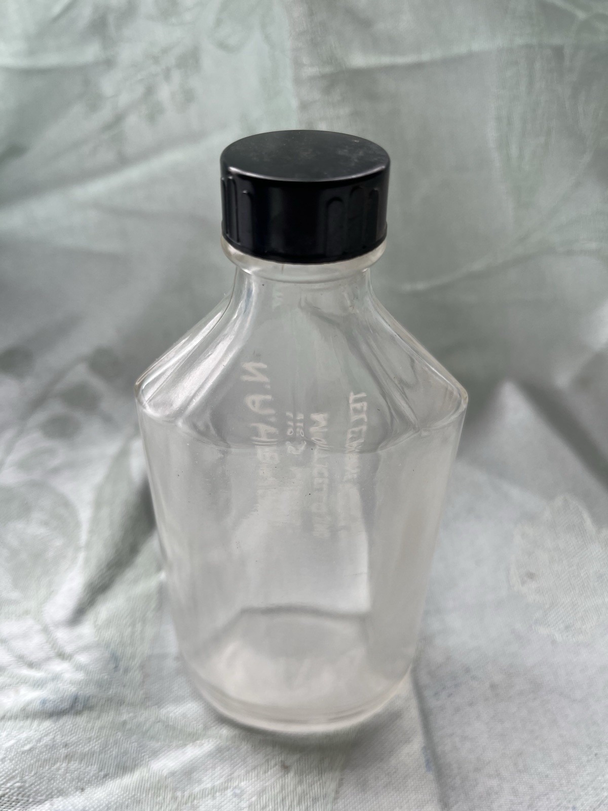 Monticello, IN 5 Oz. Drug Dose Bottle For Dr. N.A. HIBNER, M.D.- c. 1930