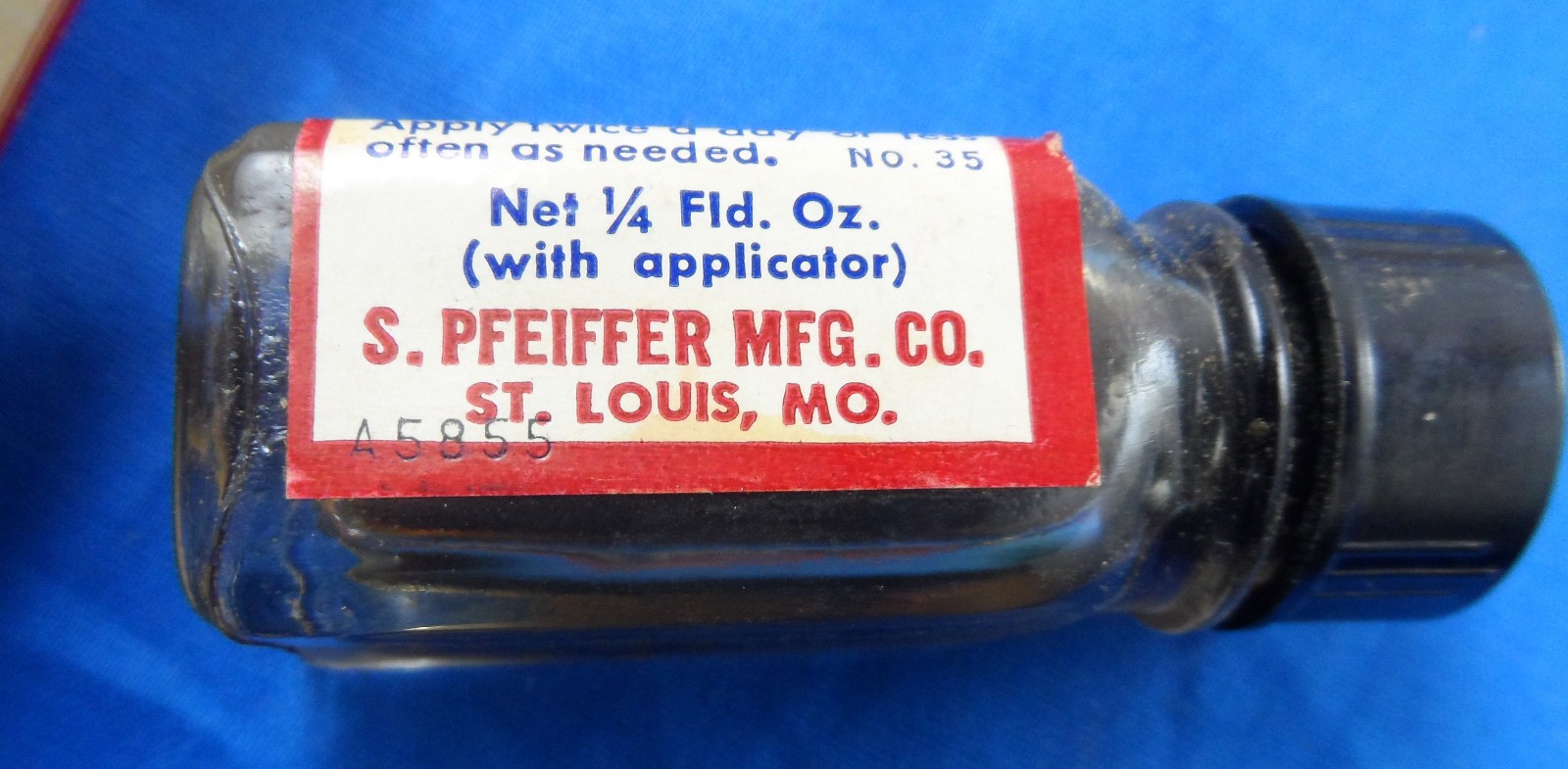 Vintage Medicine Bottle in Box Gold Medal Herpes Cold Sore Lotion 2-1/4″