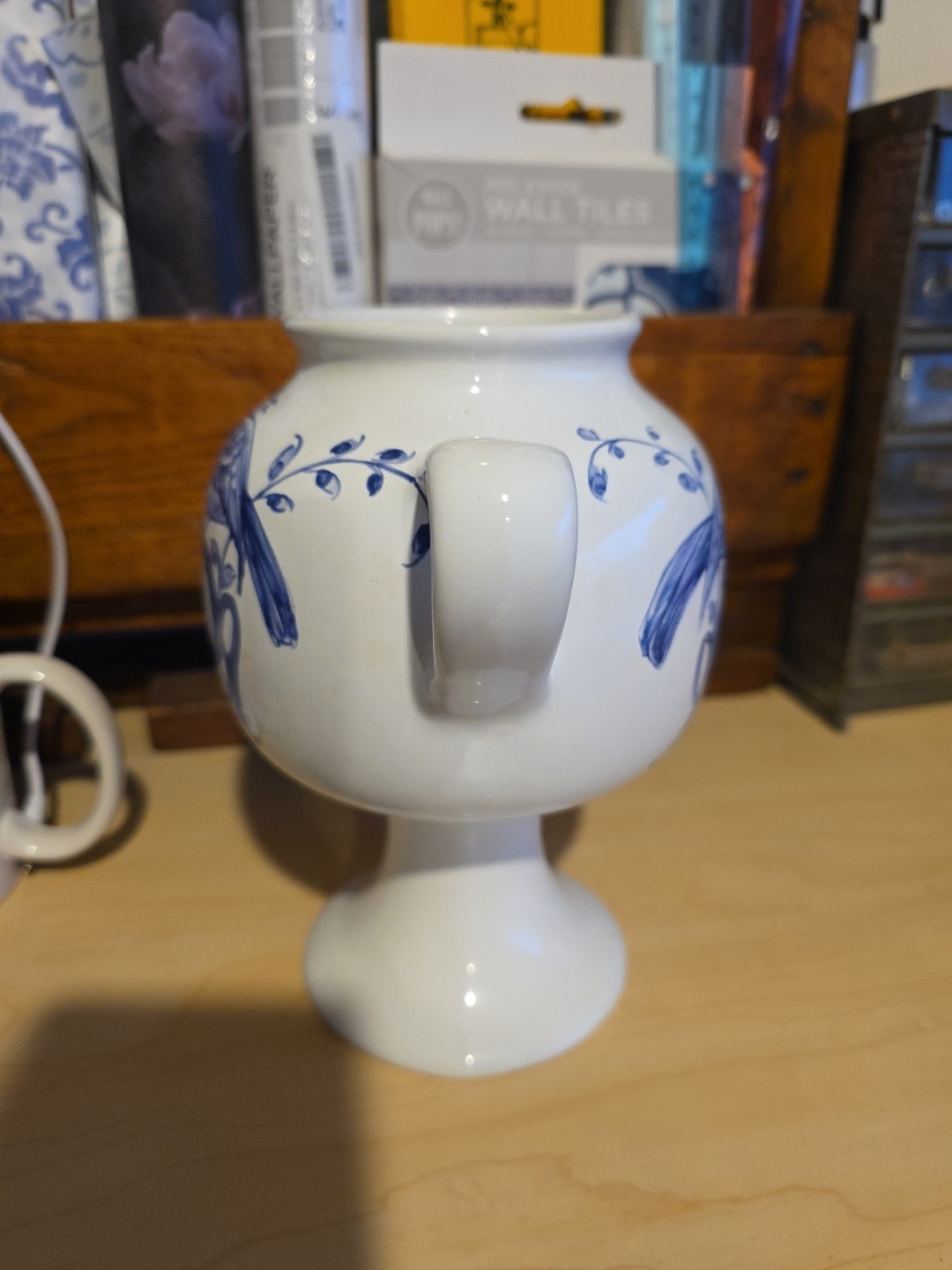 1989 APOTHECARY JAR ~SYR ROSAR SOL~ REPRODUCTION by LILLY PORTUGAL 7.5”