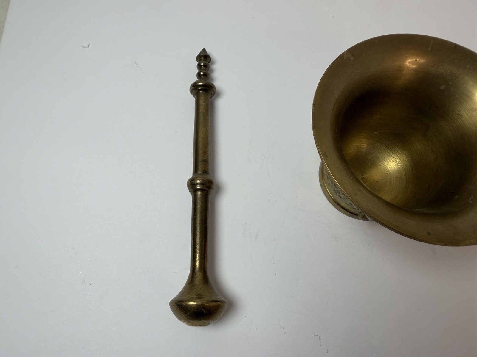Solid Brass Design Face Mortar & Pestle Pharmacy Apothecary Vintage 3” Tall