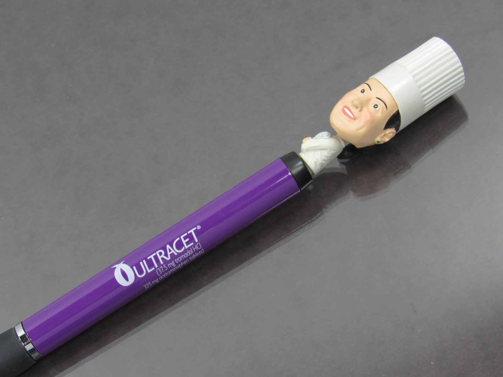 Ultracet Metal Twist PEN Drug Rep Pharmaceutical Promo Unique Chef Head Topper
