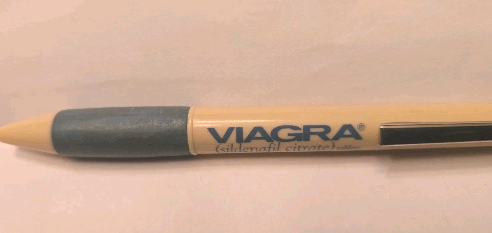VIAGRA Inoxcrom Plastic Pen Pharmaceutical Drug Rep Promo WRITES Spain 2000s
