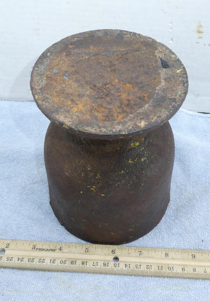 Antique Cast Iron Apothecary Mortar & #7 Pestle Medicine Pharmacy !!
