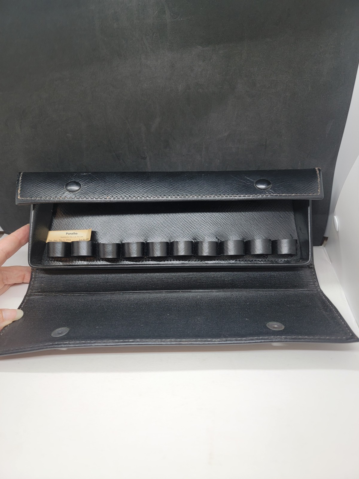 Vintage Doctor’s Medical Leather Travel Vial Case 10 Slots – No Vials