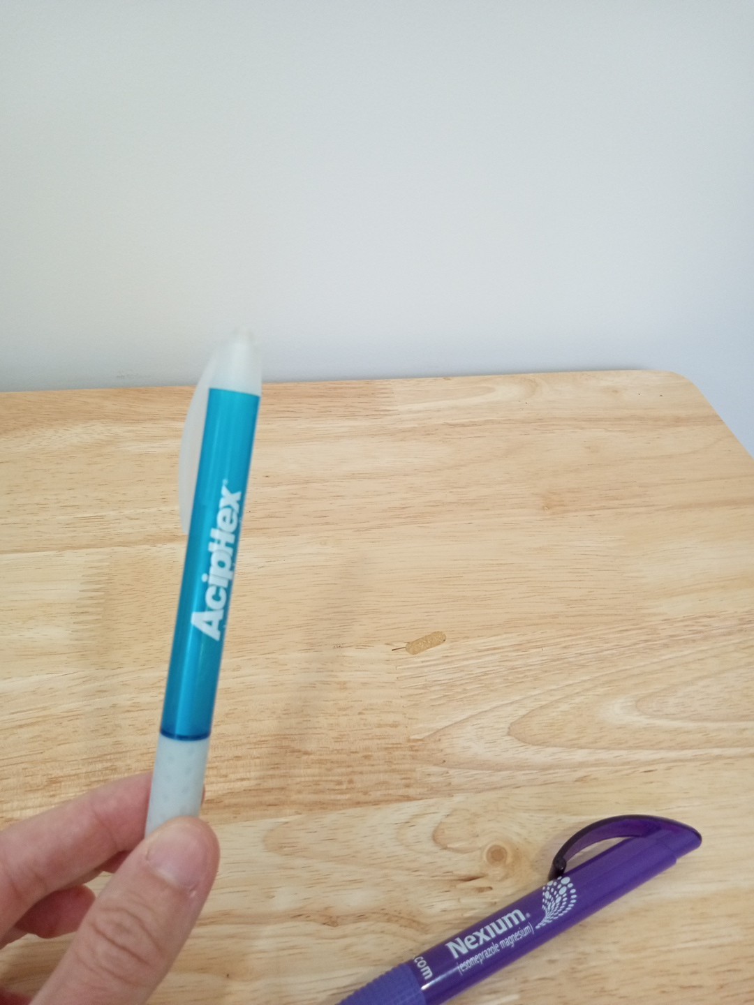 Lot (4) Pharmaceutical / Drug Rep Pens: Nexium, AcipHex, Prevacid, Cialis