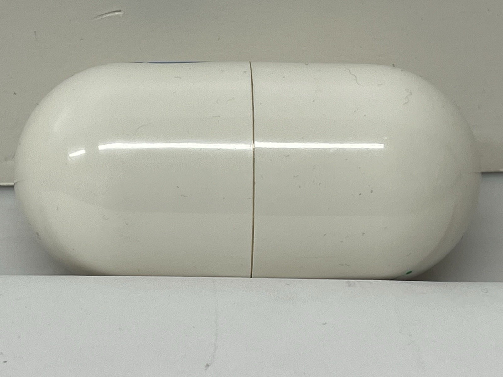 Pfizer Celebrex Drug Rep Pharmaceutical Promo Plastic Pill Shaped Box Case