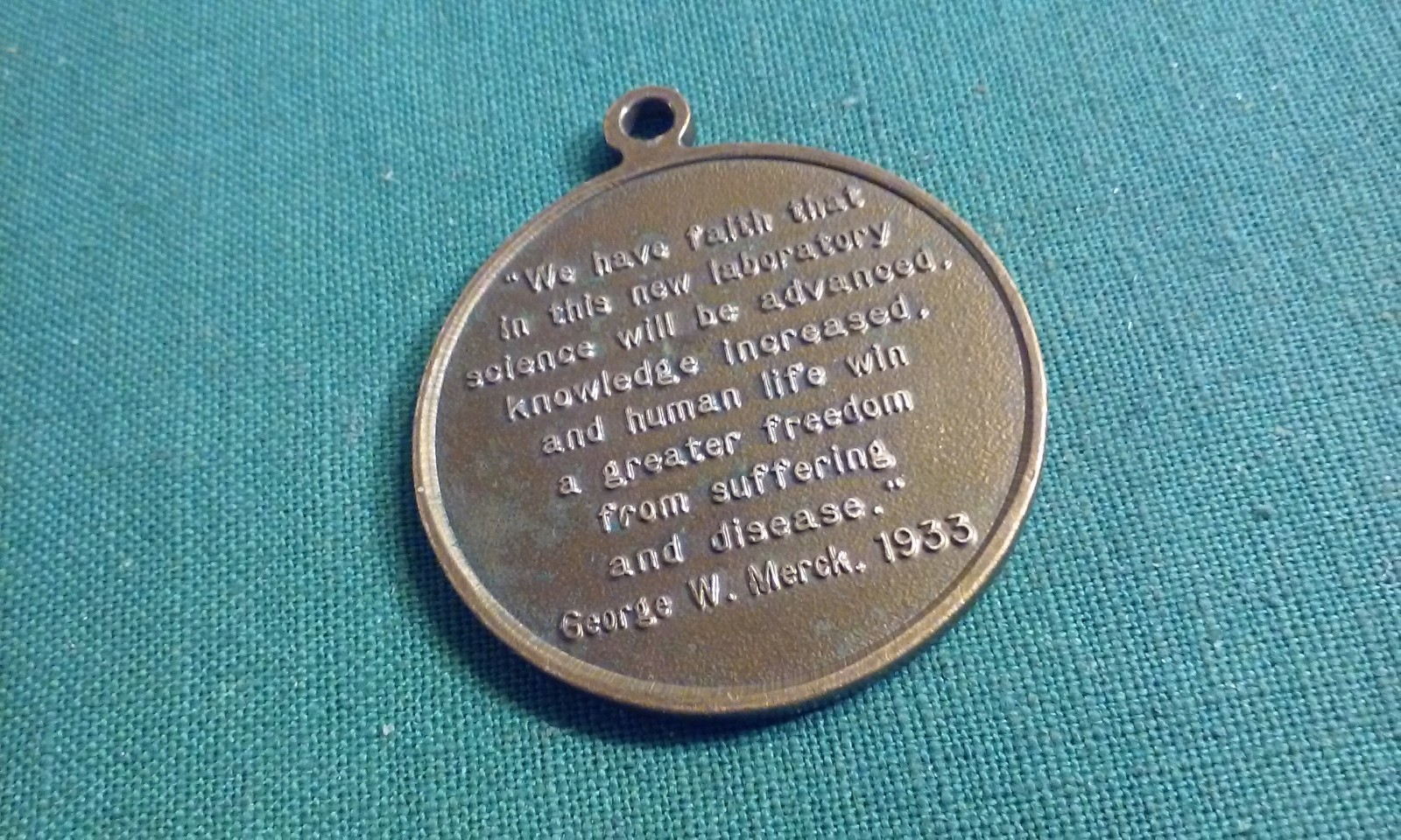 VINTAGE Bronze Keychain Fob Pendant MERCK RESEARCH LABORATORIES 1933 – 1983 rare