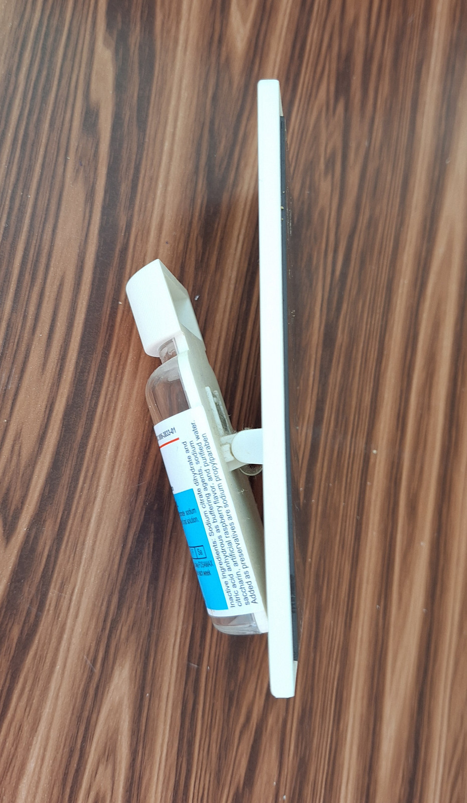 Fosamax 3D Refrigerator Magnet and Clip Drug Rep Pharmaceutical Advertising