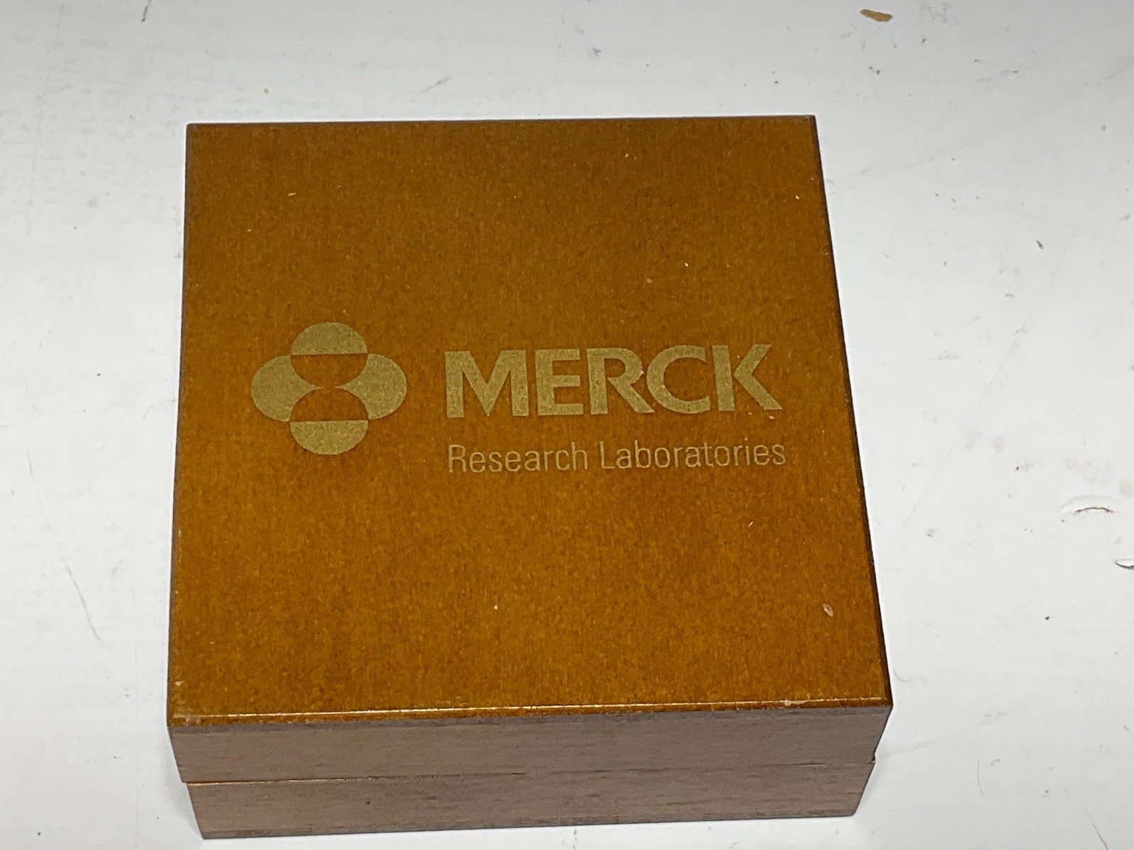 Vintage Merck Research Laboratories Brass Compass -2004 Society for Neuroscience