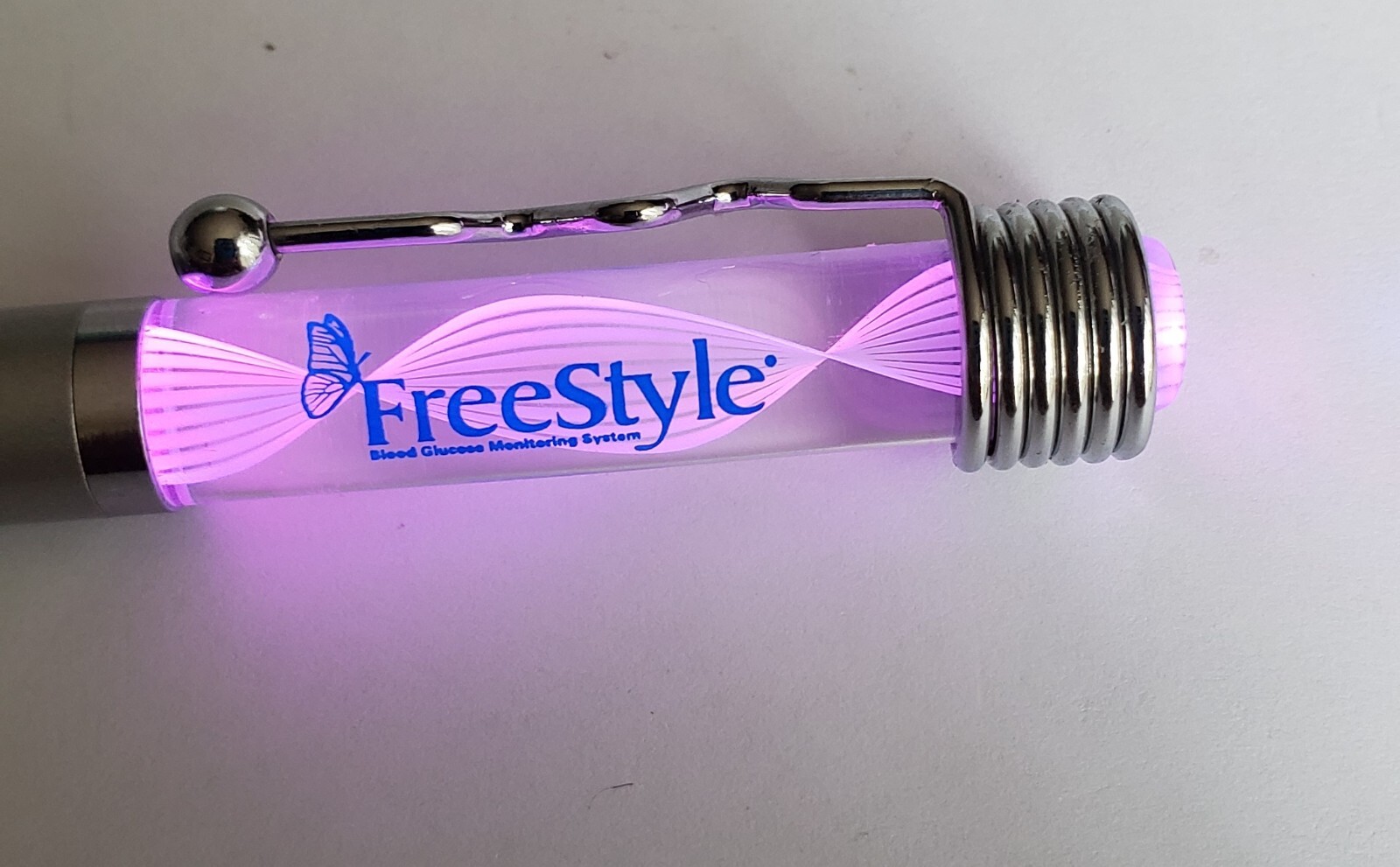 “FreeStyle” Advertisement Light Up Ballpoint Pen Box Extr Batteries Manual P46A