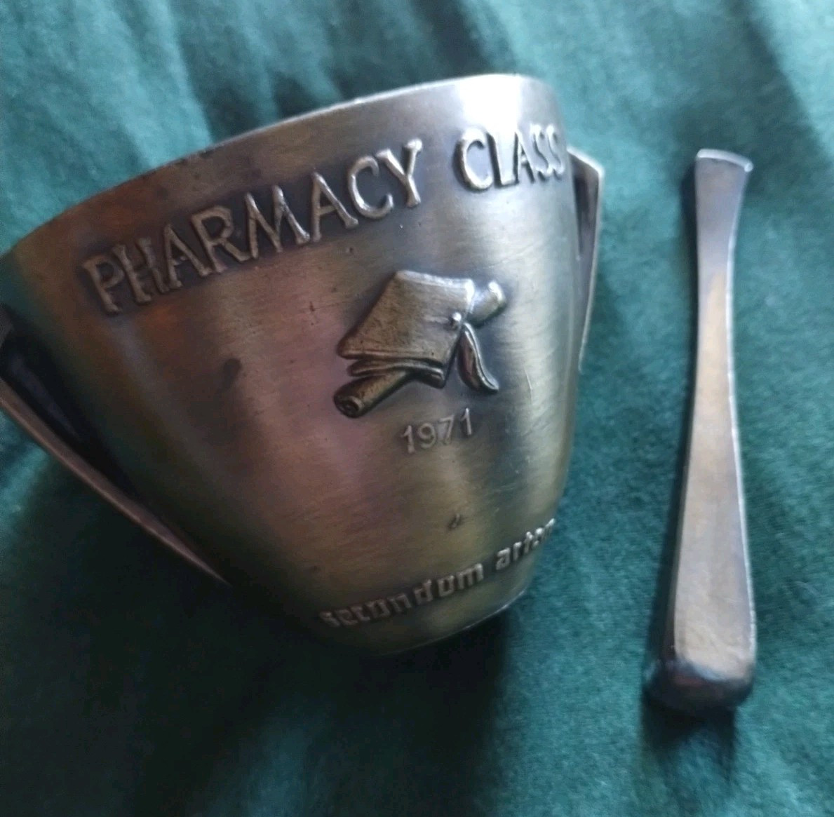 Vintage Brass Rx Graduate 1971 Mortar Pestle MEDICAL HISTORY coricidin INDUSTRY