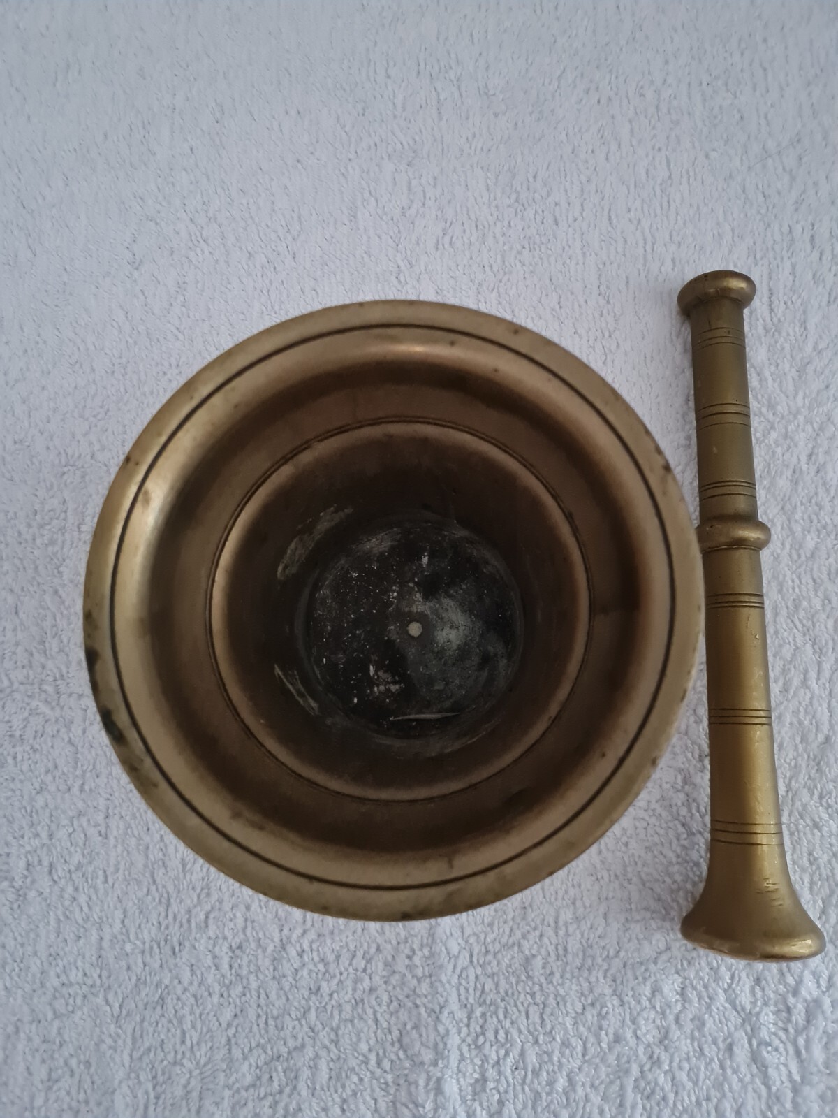 ANTIQUE 4″ SOLID BRASS APOTHECARY MORTAR & PESTLE /DRUGGIST TOOL