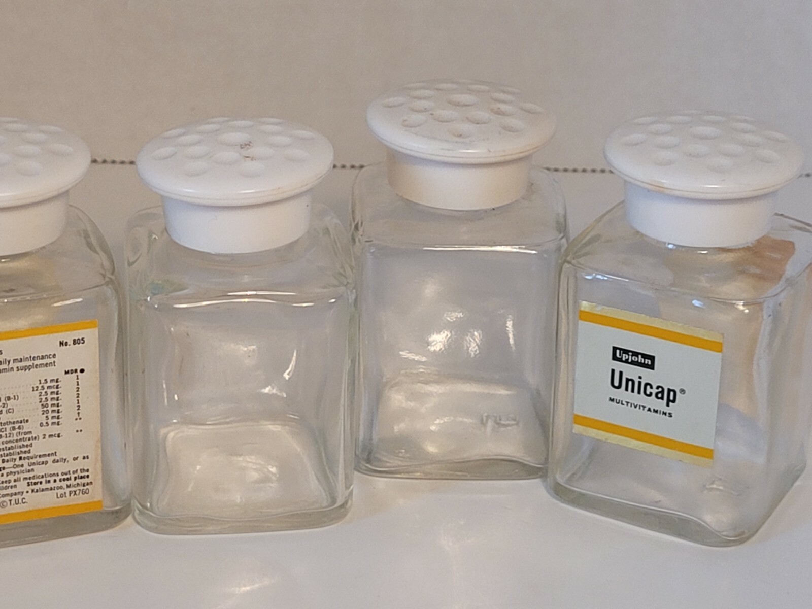 Lot Of 4 Vintage Upjohn Unicap Multivitamins Empty Bottles Collectible Jars Drug