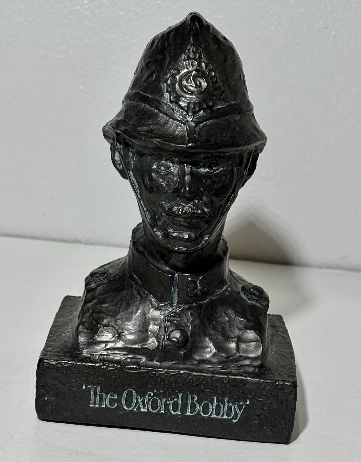 Vintage The Oxford Bobby Bust Statue Bristol Laboratories 1977 Tegopen Syracuse