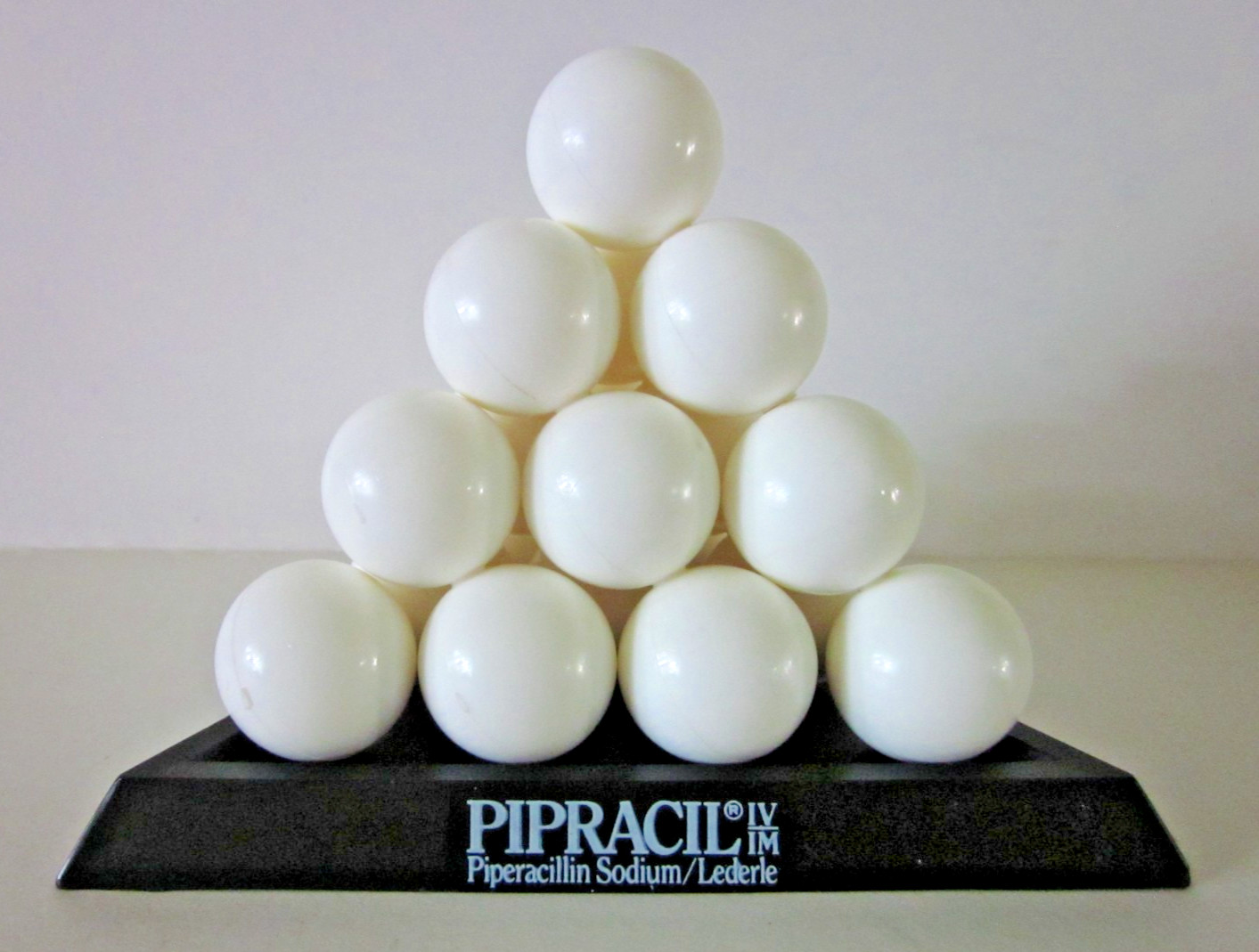 Vtg Medical Advertising Puzzle Stacking Balls Pyramid 1986 Pipracil Challenge