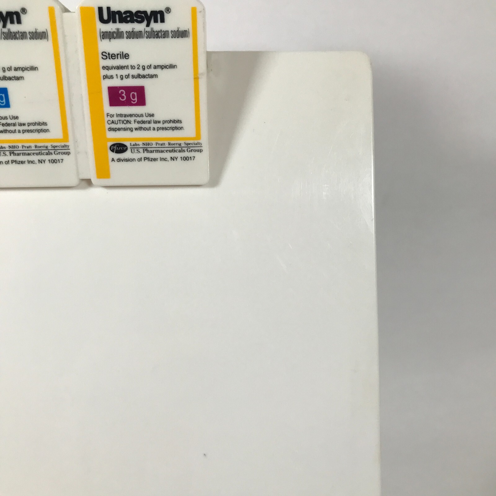 Unasyn IM/IV Ampicillin Sodium/Sulbactam Sodium White Plastic Clipboard 13.5″x9″