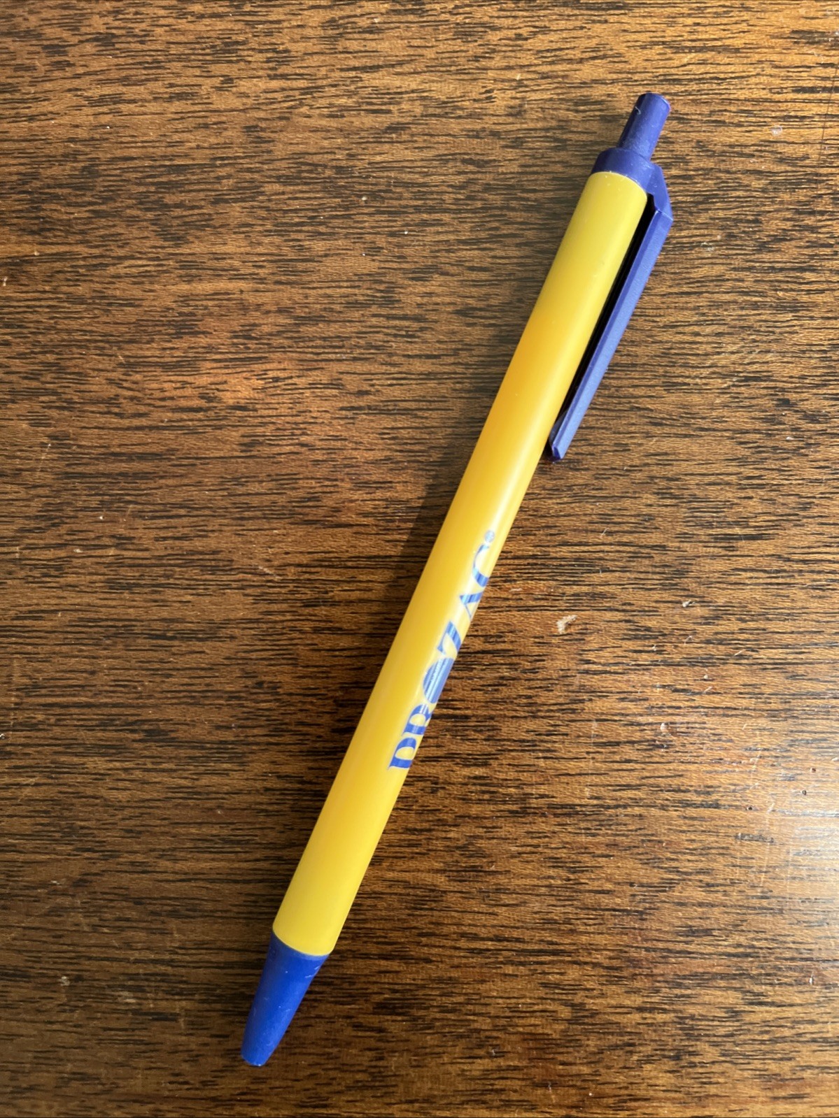 PROZAC Medical Drug Rep Pharmaceutical Pen Eli Lilly Working Yellow Blue Doctor