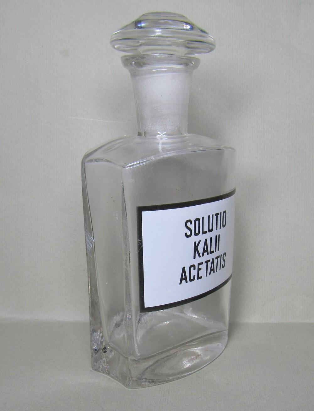 Vintage Medical Science Glass Bottle,Germany,SOLUTIO KALII ACETATIS