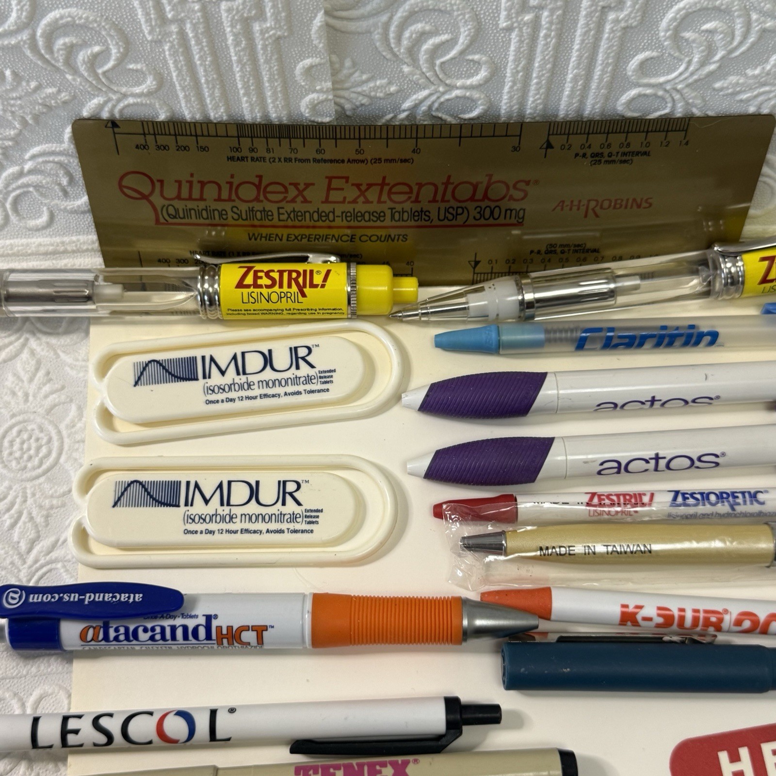 Pharmaceutical Drug Rep Collectible Pens/Misc Lot 16 Pens, Paper Clips, Note Pad