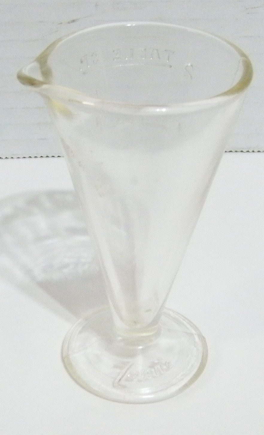 ZONITE Medicinal Apothecary Glass Measuring Beaker 2 Tablespoon Spout EUC