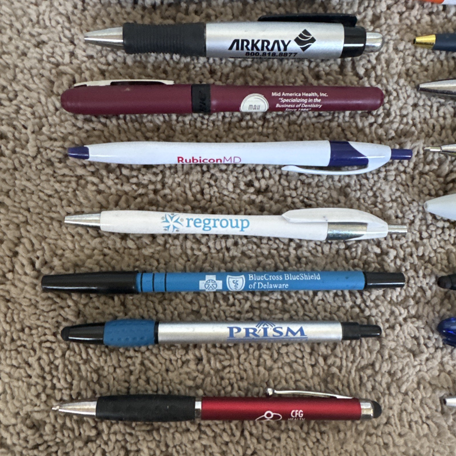 26 – Plastic & Metal Medical Pens – Collectible – Rare